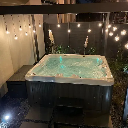 Lans Luxury Apartment *